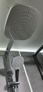 57df35cf7660be3ee771 1